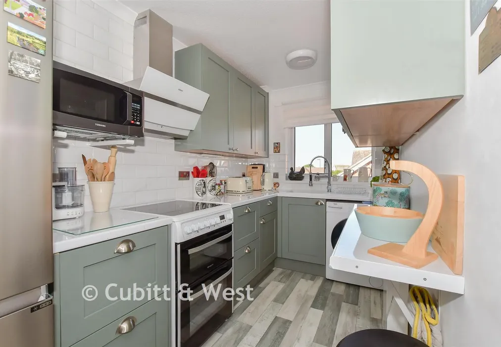 Kitchen - Sea Lane, Rustington, West Sussex - Wards of Kent
