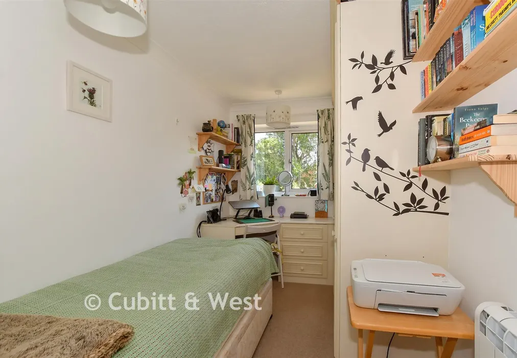 Bedroom 2 - Sea Lane, Rustington, West Sussex - Wards of Kent