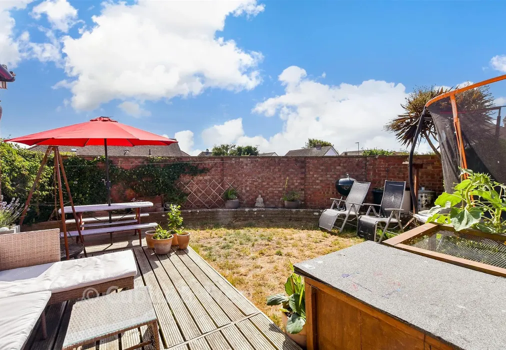 Rear Garden - Kirdford Close, Rustington, West Sussex - Wards of Kent