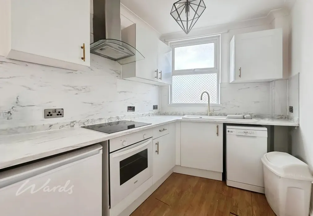 Belmont kitchen use - Belmont Road Ramsgate CT11 - Wards of Kent