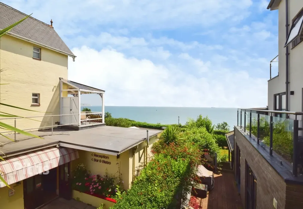  - Chine Avenue Shanklin PO37 - Wards of Kent