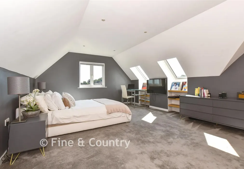 Bedroom 3 - Rushclose, Shanklin, Isle of Wight - Wards of Kent