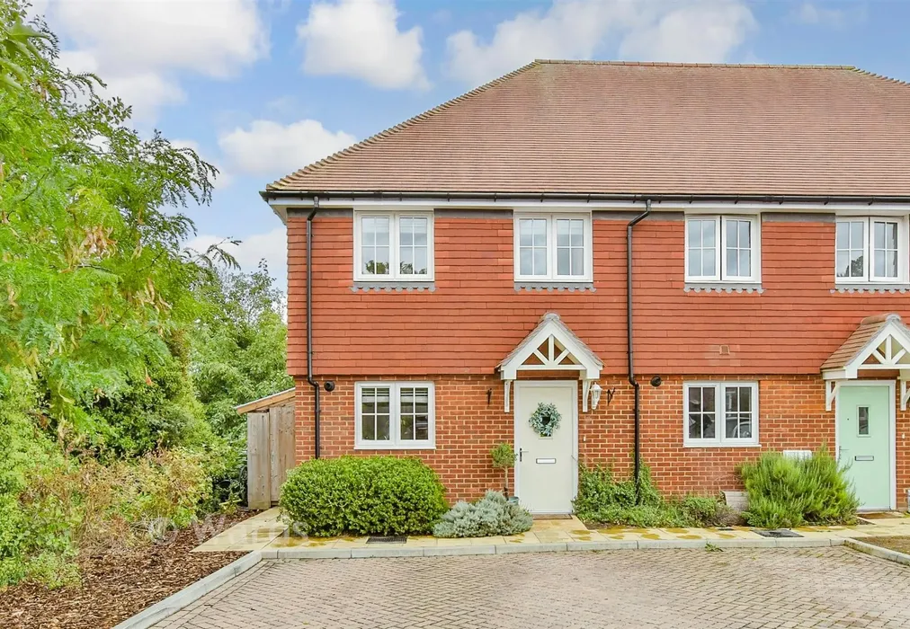 External (Web) - Beckett Gardens, Faversham, Kent - Wards of Kent