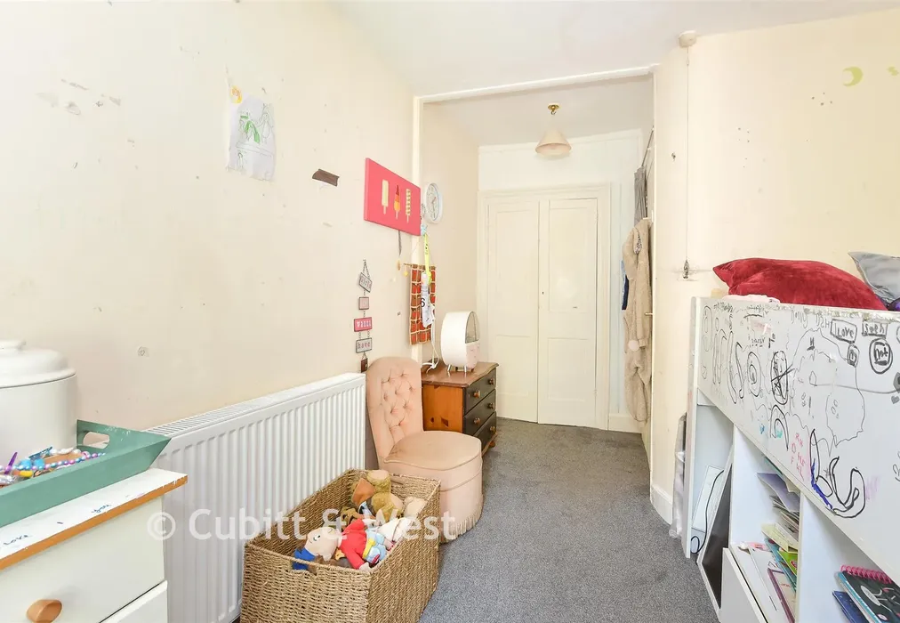 Bedroom 3 - Cuckfield Lane, Warninglid, West Sussex - Wards of Kent
