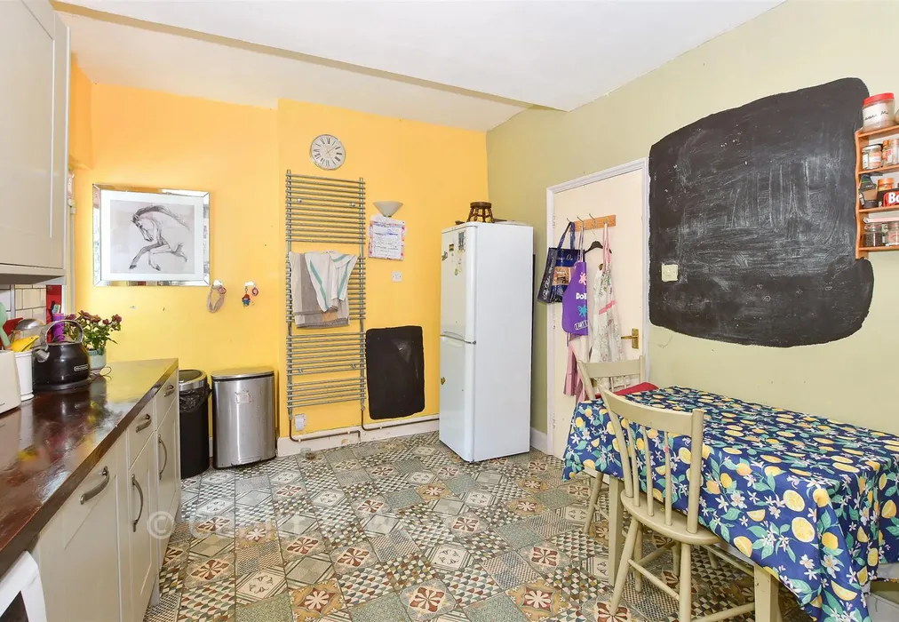 Kitchen/Dining Room - Cuckfield Lane, Warninglid, West Sussex - Wards of Kent