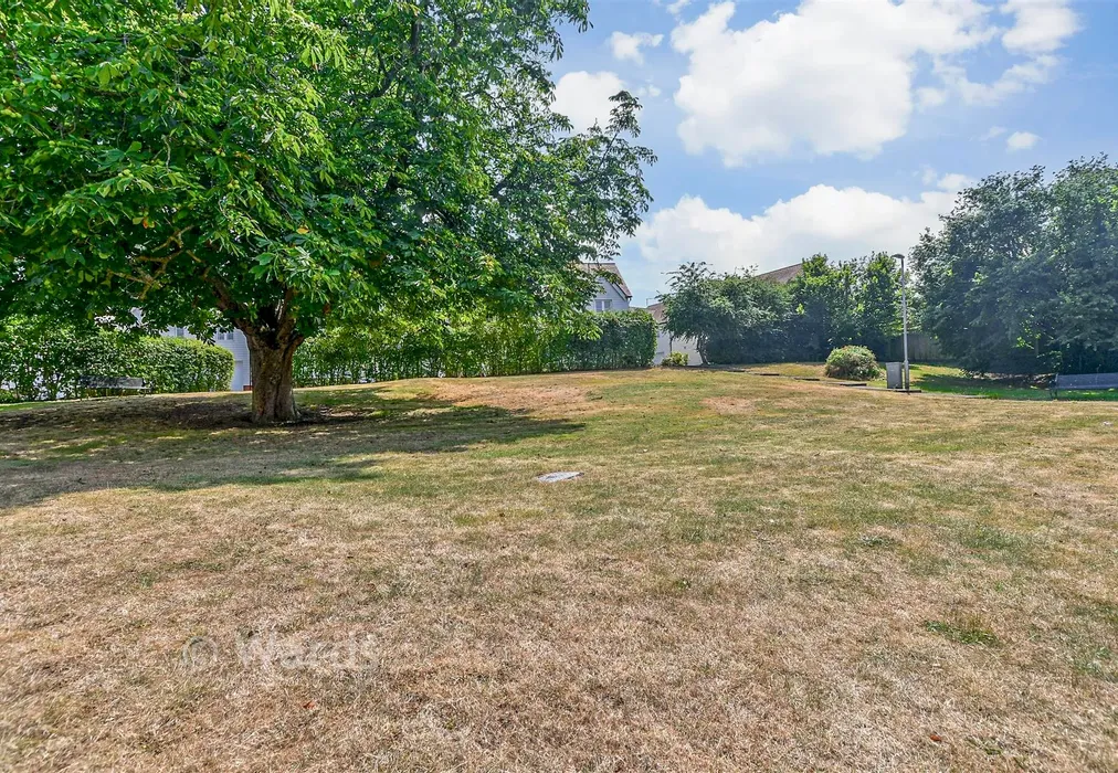 Surrounding Area - Greystones, Willesborough, Ashford, Kent - Wards of Kent