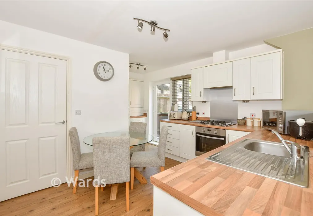 Kitchen/Diner - Teddington Drive, West Malling, Kent - Wards of Kent