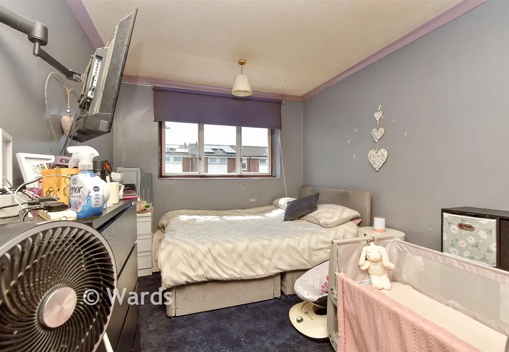 Bedroom 1 - Buttermere Close, Gillingham, Kent - Wards of Kent