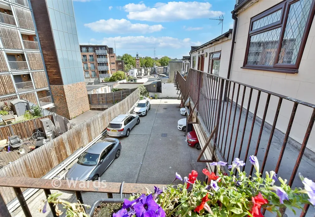 Driveway/Parking - Station Road, Crayford, Kent - Wards of Kent