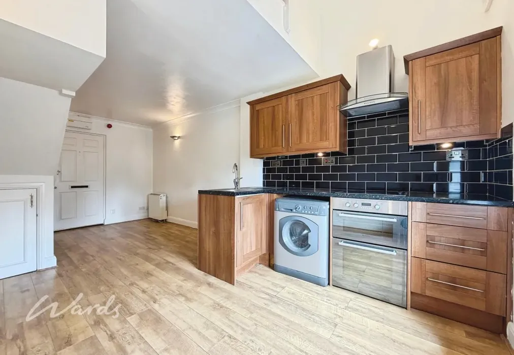 Kitchen - Clifton Road Gravesend DA11 - Wards of Kent