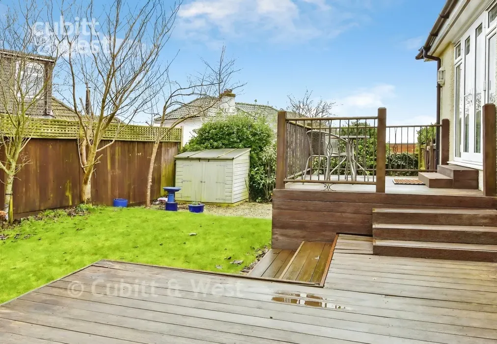 Garden - Mcwilliam Road, Brighton, BN2 - Wards of Kent