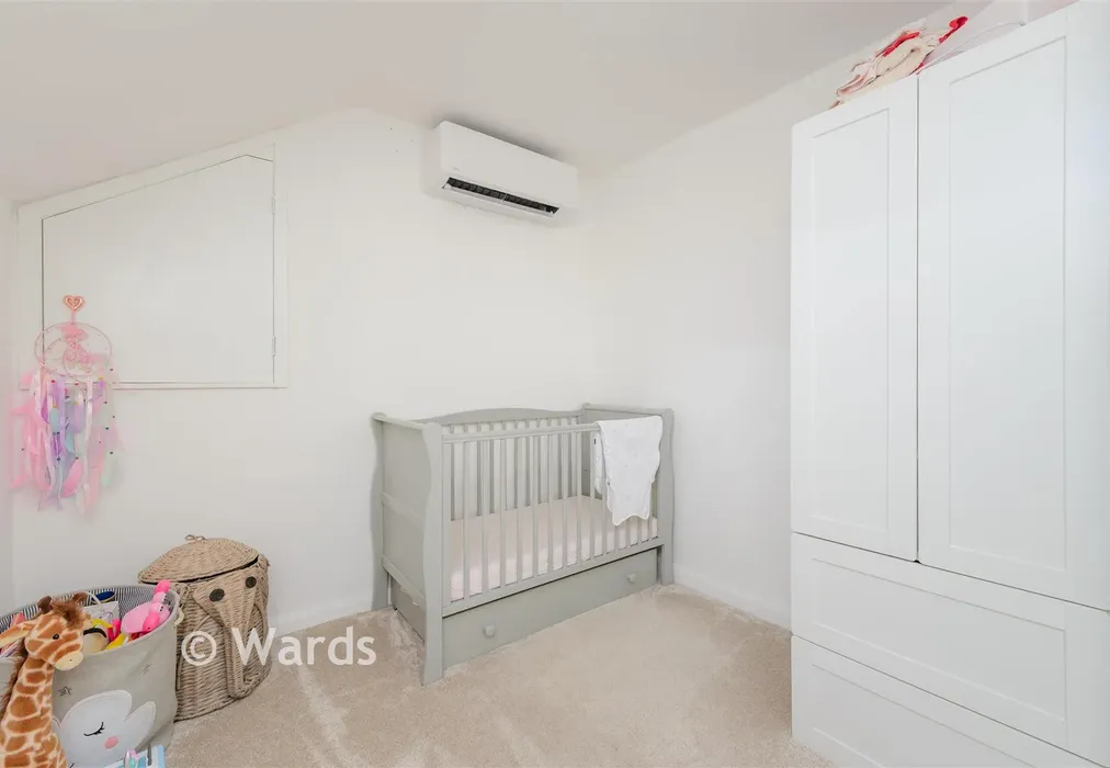 Bedroom 4 - Whitepost Lane, Culverstone, Meopham, Kent - Wards of Kent