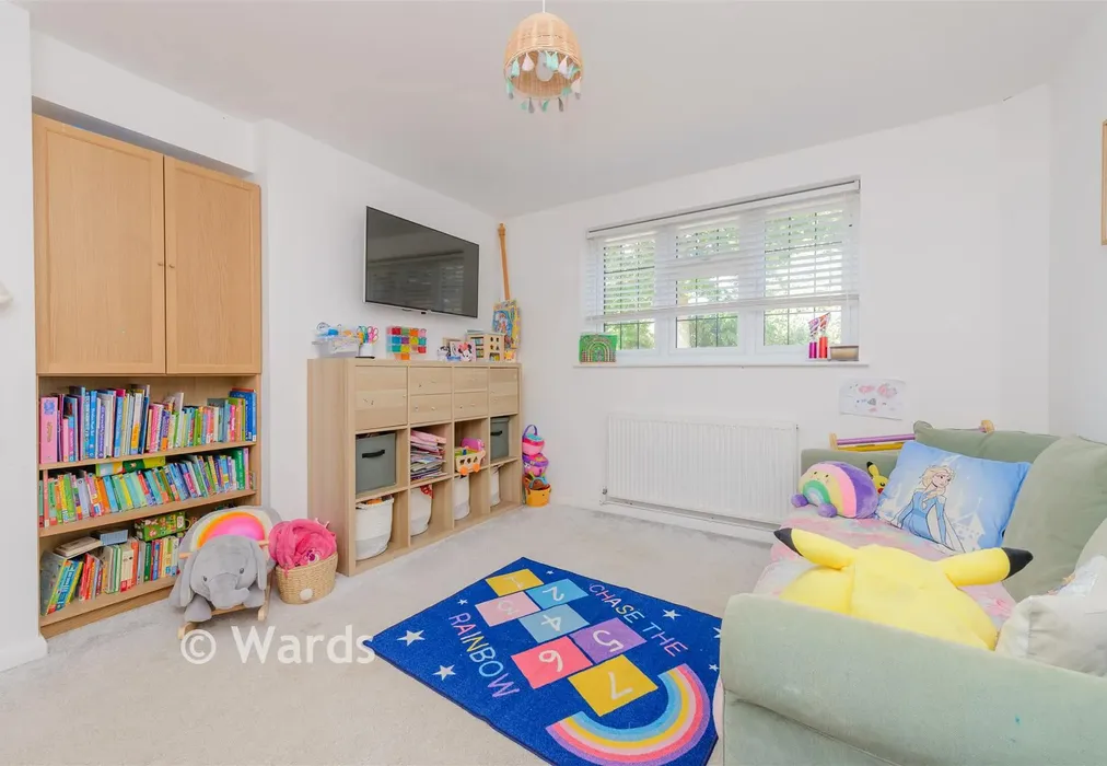 Bedroom 2 - Whitepost Lane, Culverstone, Meopham, Kent - Wards of Kent
