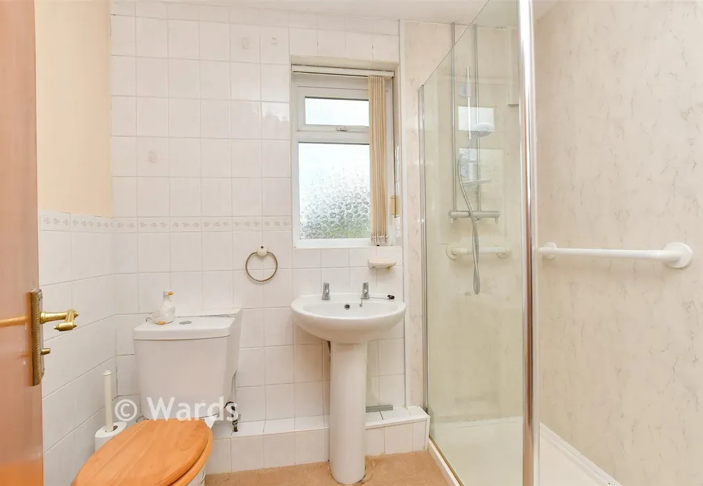 Shower Room - The Beeches, Walderslade, Chatham, Kent - Wards of Kent