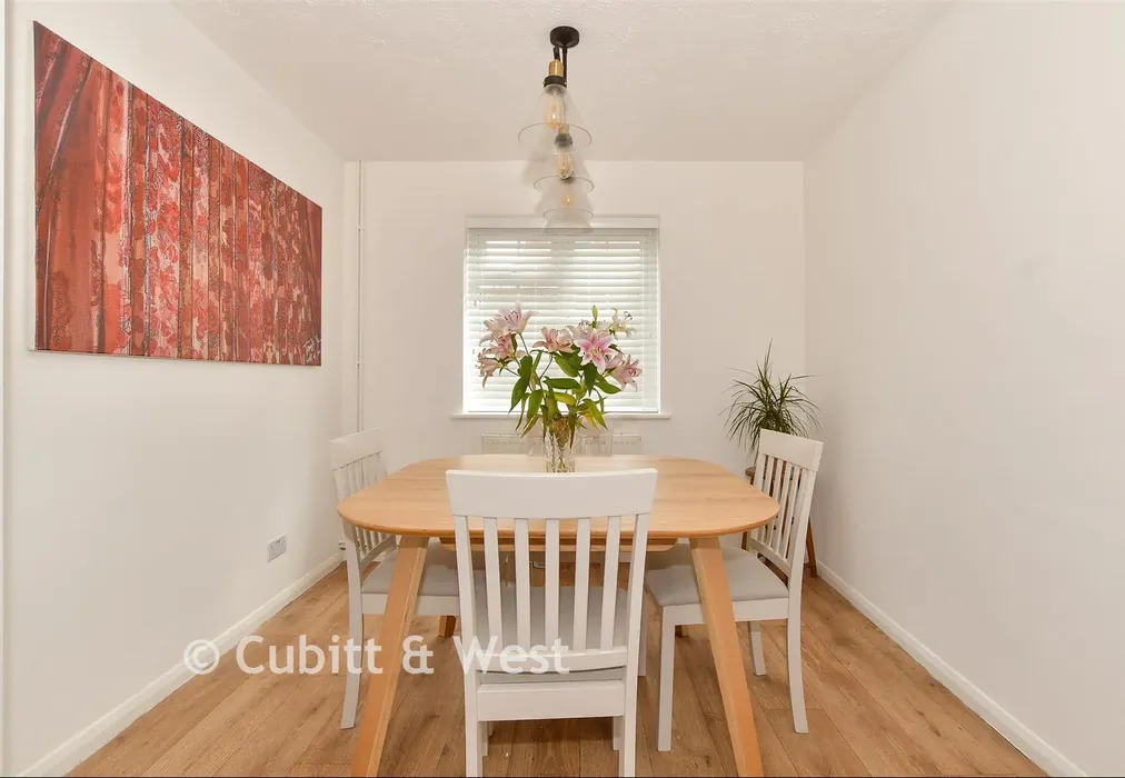 Kitchen/Diner - The Fieldings, Southwater, West Sussex - Wards of Kent