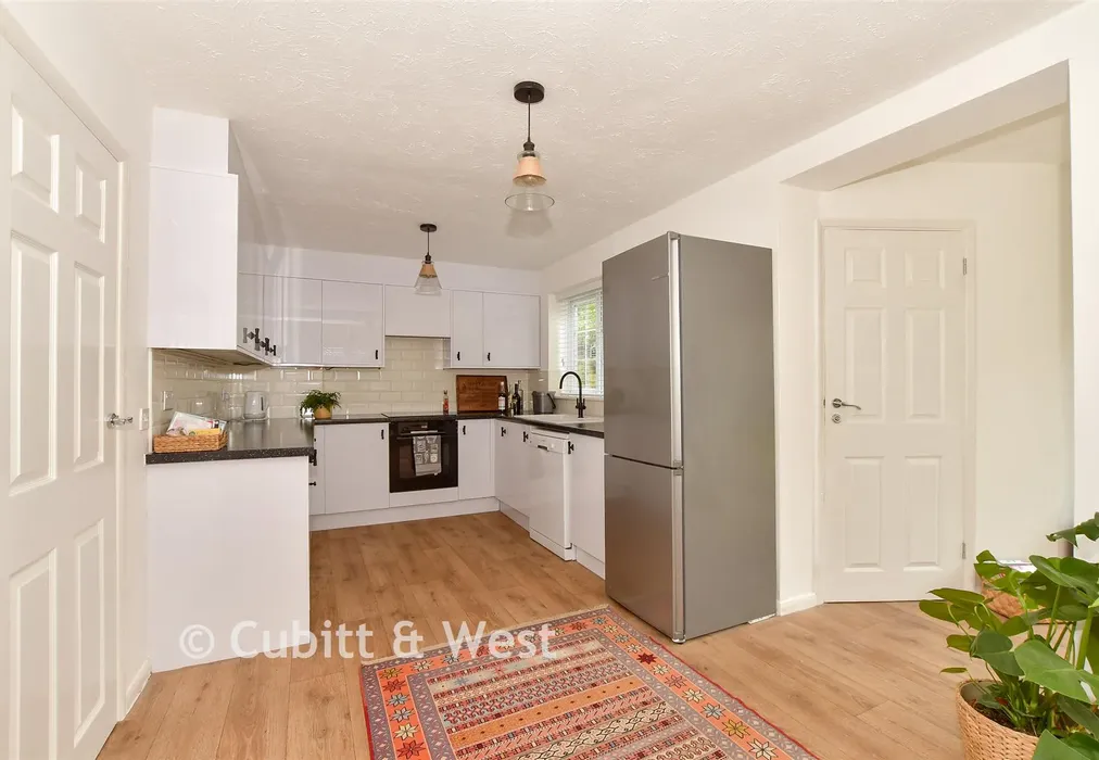 Kitchen/Diner - The Fieldings, Southwater, West Sussex - Wards of Kent