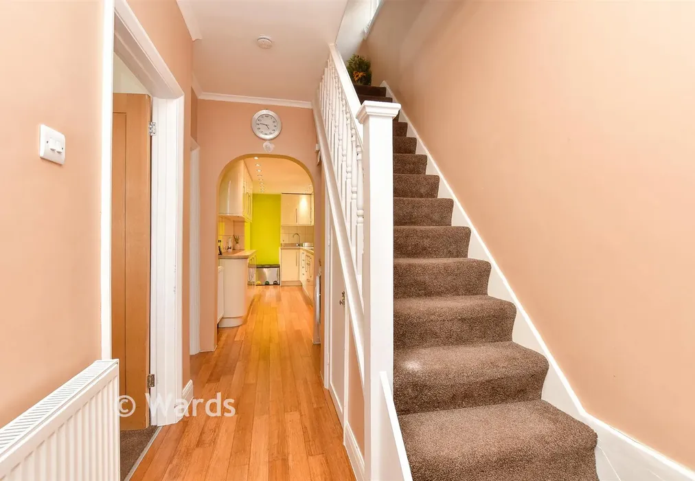 Hallway - Sunnymead Avenue, Gillingham, Kent - Wards of Kent