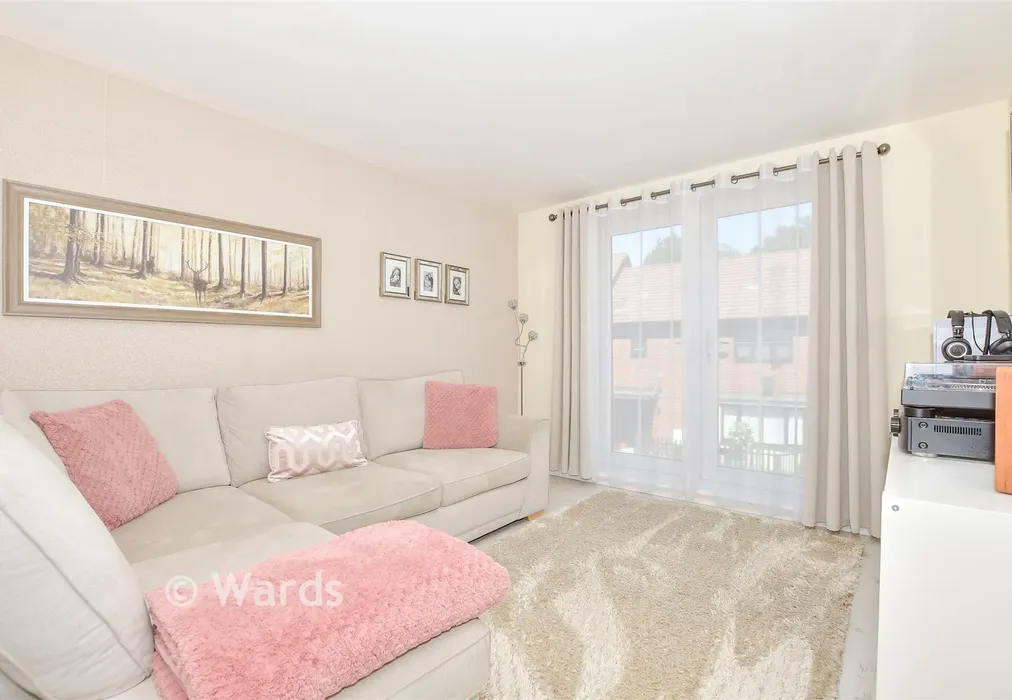 Lounge/Diner - Hawley Drive, Leybourne, West Malling, Kent - Wards of Kent