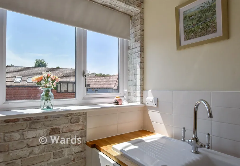Internal Lifestyle Photograph - Hawley Drive, Leybourne, West Malling, Kent - Wards of Kent