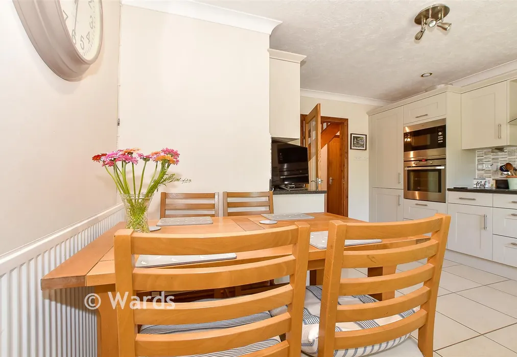 Kitchen - Ashford Road, High Halden, Kent - Wards of Kent