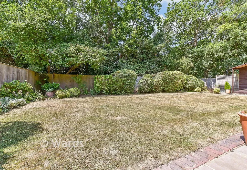 Rear Garden - Ashford Road, High Halden, Kent - Wards of Kent