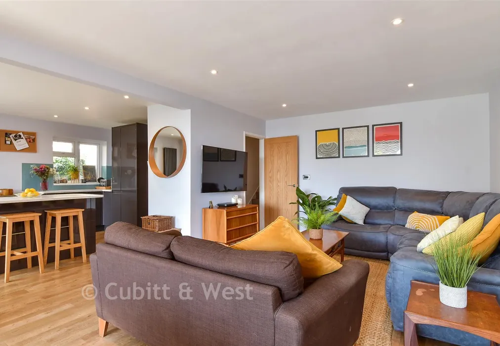 Lounge/ Dining Area - Crescent Drive North, Woodingdean, Brighton, East Sussex - Wards of Kent