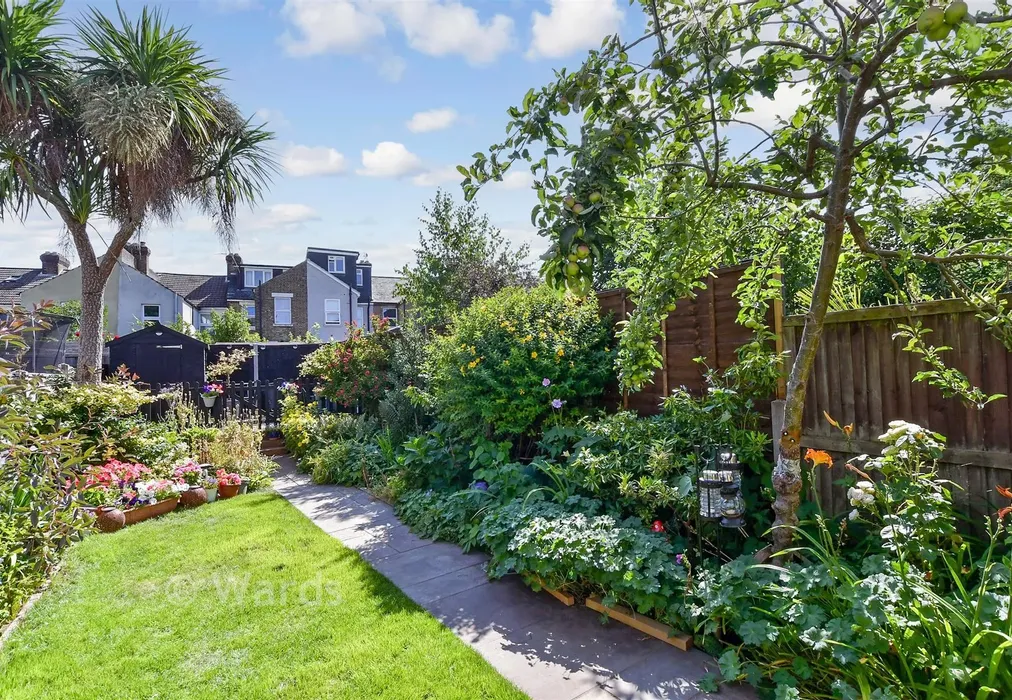 Rear Garden - Muir Road, Maidstone, Kent - Wards of Kent
