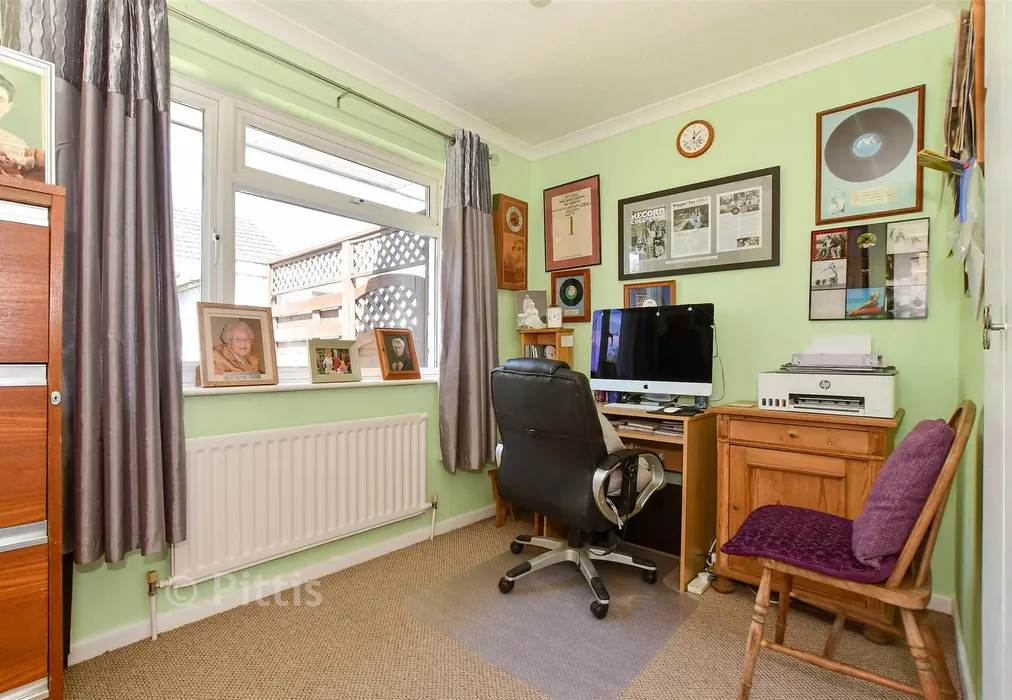 Bedroom 3 - Nicholas Close, Brading, Isle of Wight - Wards of Kent