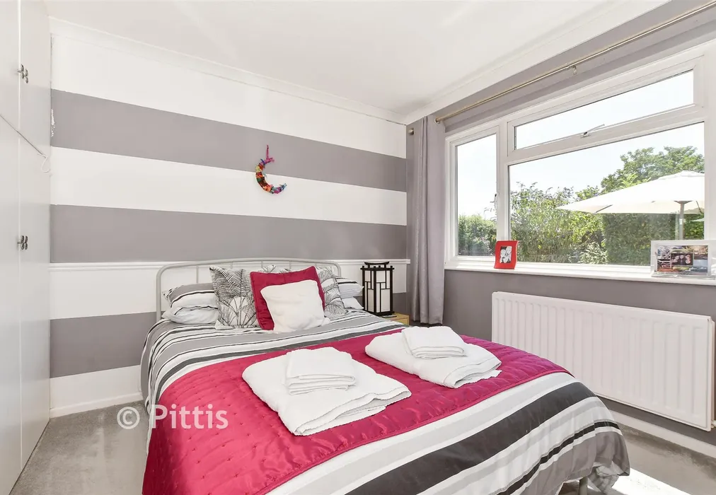Bedroom 2 - Nicholas Close, Brading, Isle of Wight - Wards of Kent