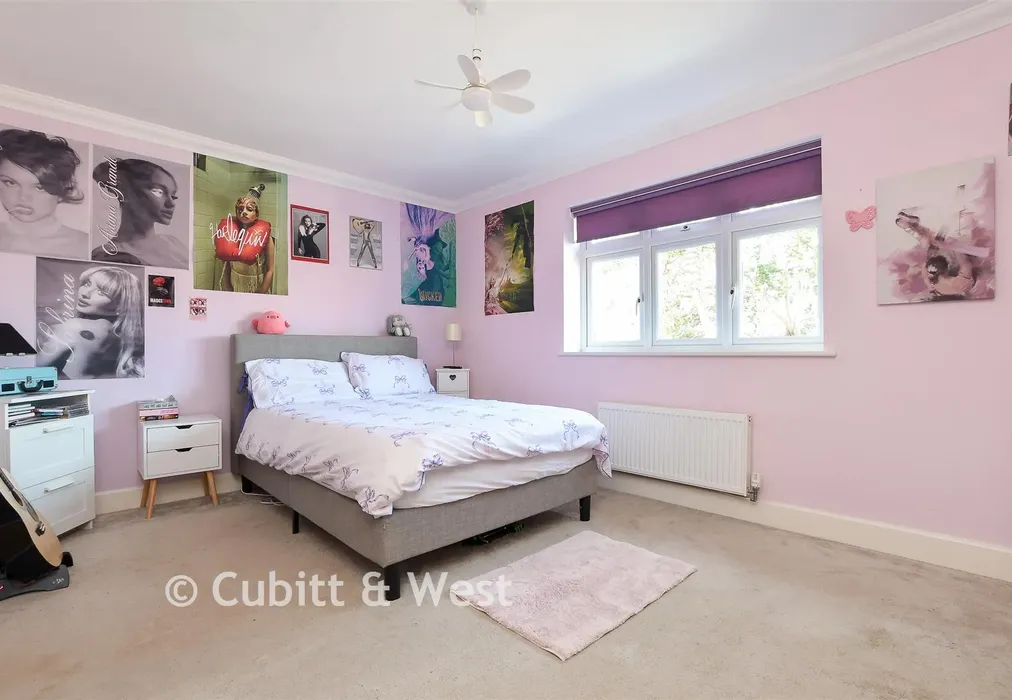 Bedroom 2 - Tupwood Gardens, Caterham, Surrey - Wards of Kent