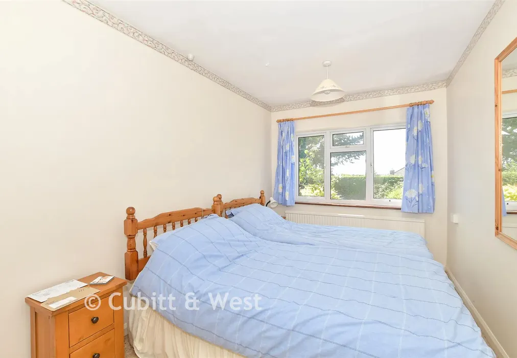 Bedroom 2 - High Street, Dormansland, Surrey - Wards of Kent