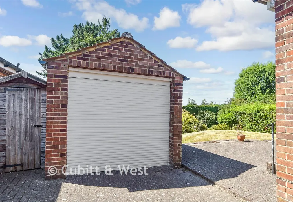 Garage - High Street, Dormansland, Surrey - Wards of Kent