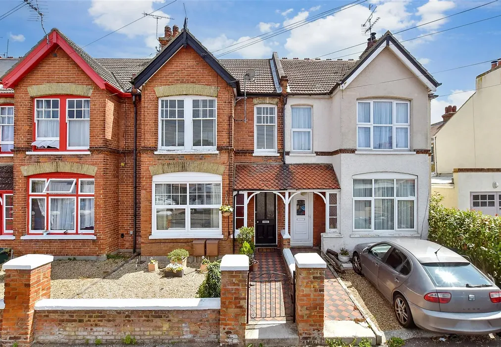 External (Brochure) - Douglas Road, Herne Bay, Kent - Wards of Kent