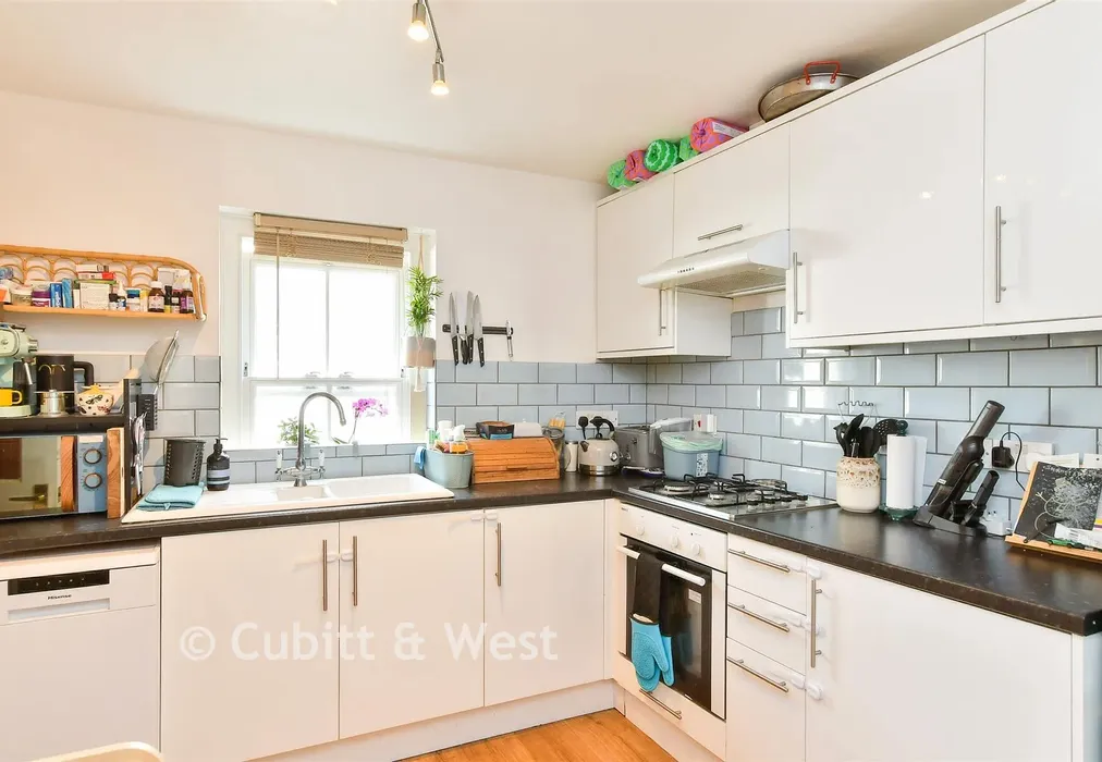 Kitchen - Bristol Road, Brighton, Brighton & Hove - Wards of Kent