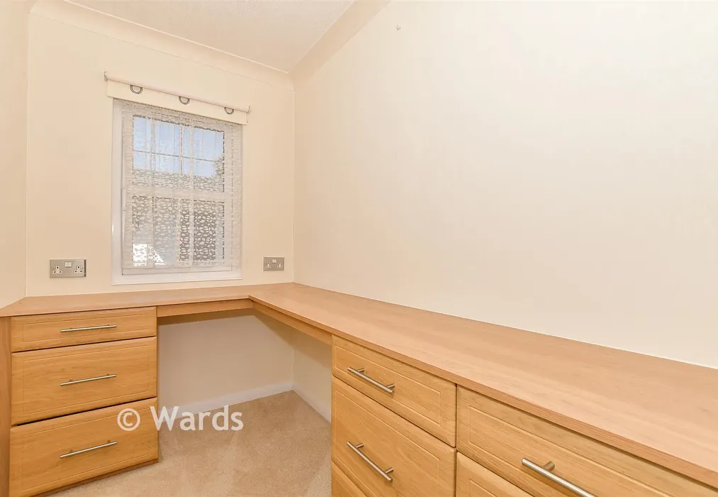 Office - Woodlands Lodge Park, Ashford, Kent - Wards of Kent