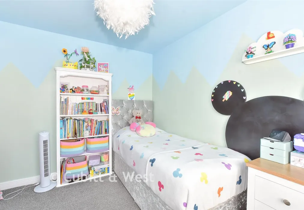 Bedroom 2 - Tatlow Chase, Littlehampton, West Sussex - Wards of Kent