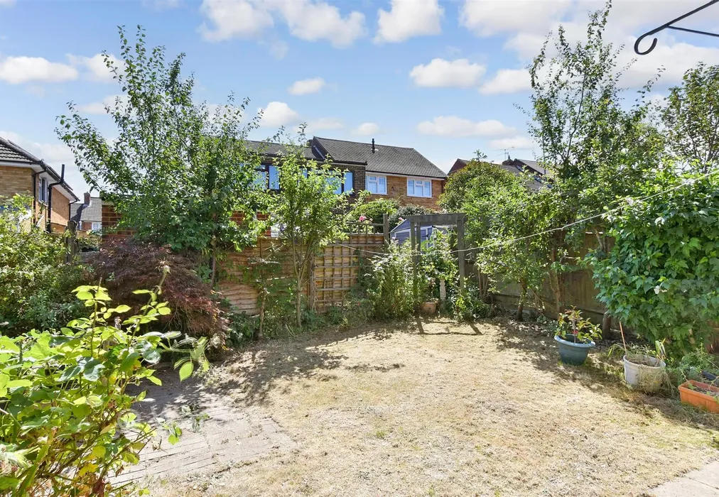 Rear Garden - Dryland Road, Snodland, Kent - Wards of Kent