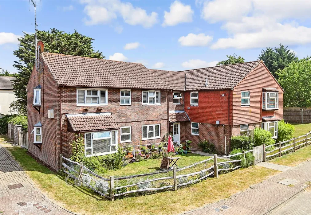 External (Web). - Blackthorns, Hurstpierpoint, West Sussex - Wards of Kent