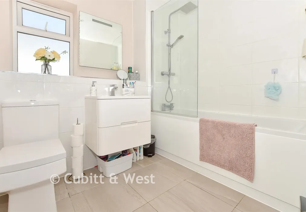 Bathroom - Capel Avenue, Peacehaven, East Sussex - Wards of Kent
