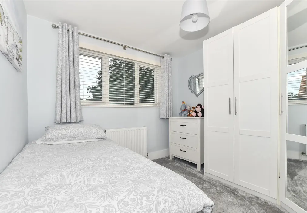 Bedroom 4 - London Road, Deal, Kent - Wards of Kent