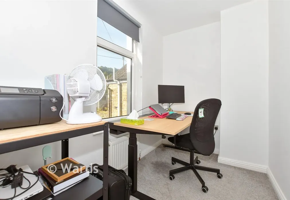 Bedroom 3 - Longfield Road, Dover, Kent - Wards of Kent