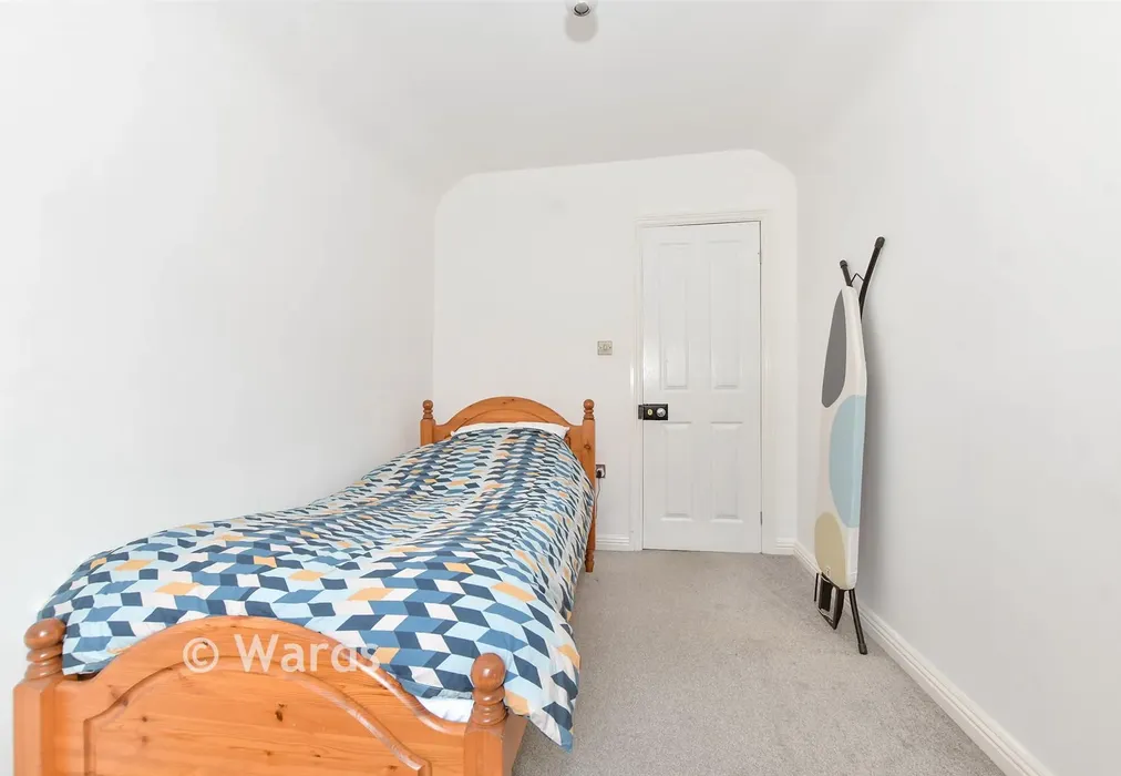 Bedroom 2 - Longfield Road, Dover, Kent - Wards of Kent