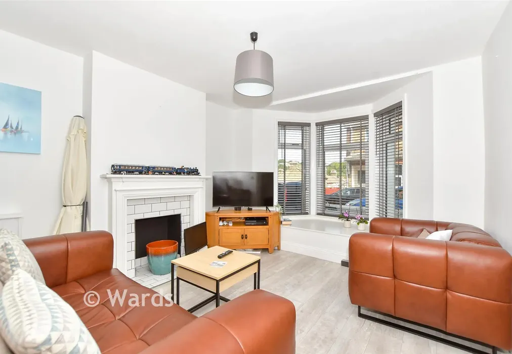 Lounge - Longfield Road, Dover, Kent - Wards of Kent