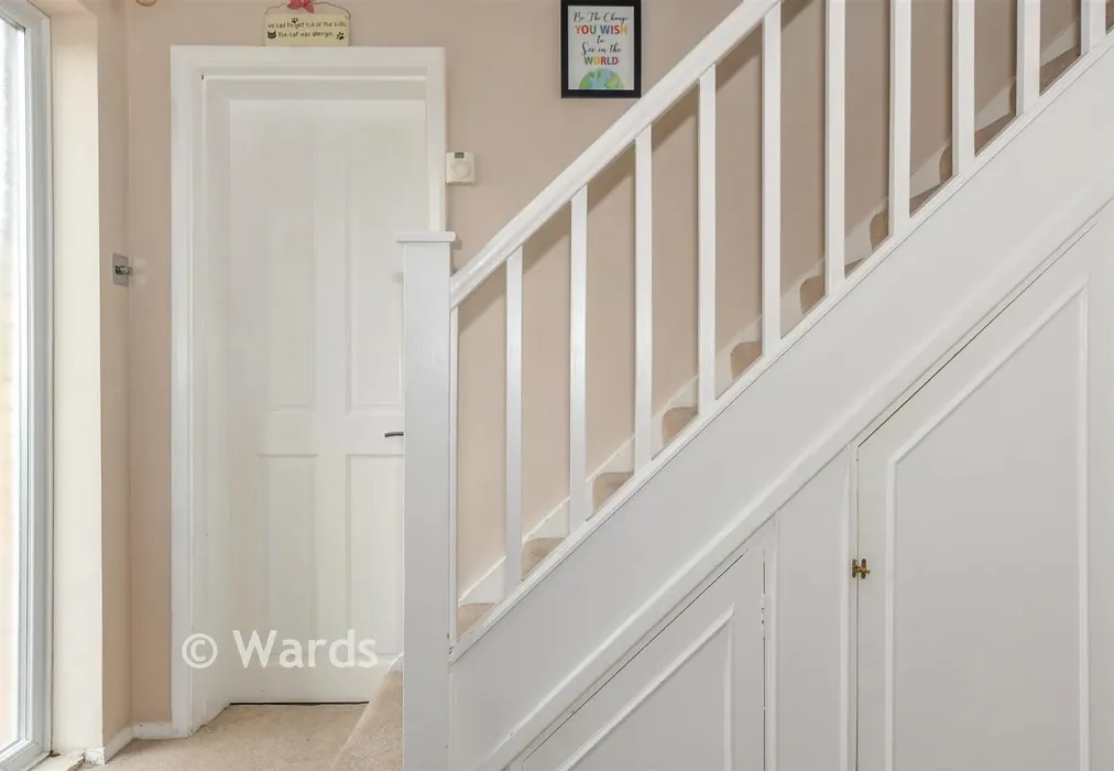 Internal Lifestyle Photograph - Chalk Avenue, St. Michaels, Tenterden, Kent - Wards of Kent