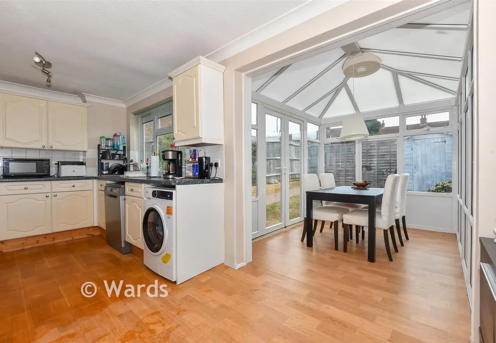 Kitchen/Diner/Conservatory - Chalk Avenue, St. Michaels, Tenterden, Kent - Wards of Kent