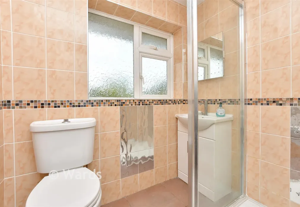 Shower Room - Oriole Way, Larkfield, Aylesford, Kent - Wards of Kent