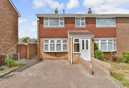 Oriole Way, Larkfield, Aylesford, Kent - Wards of Kent