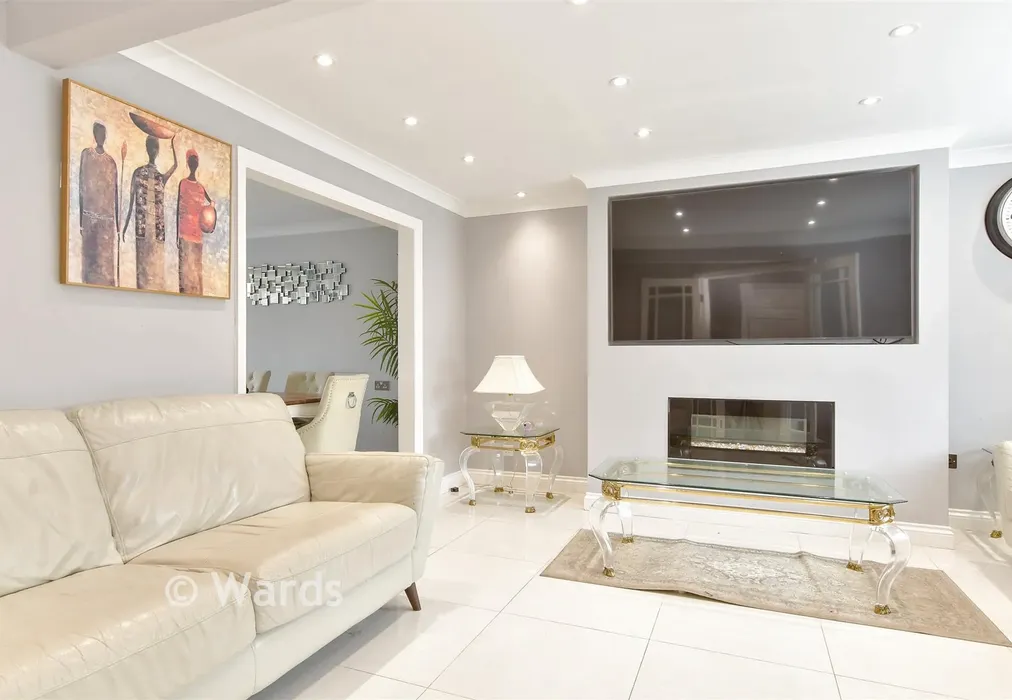 Lounge - Stratford Avenue, Rainham, Gillingham, Kent - Wards of Kent