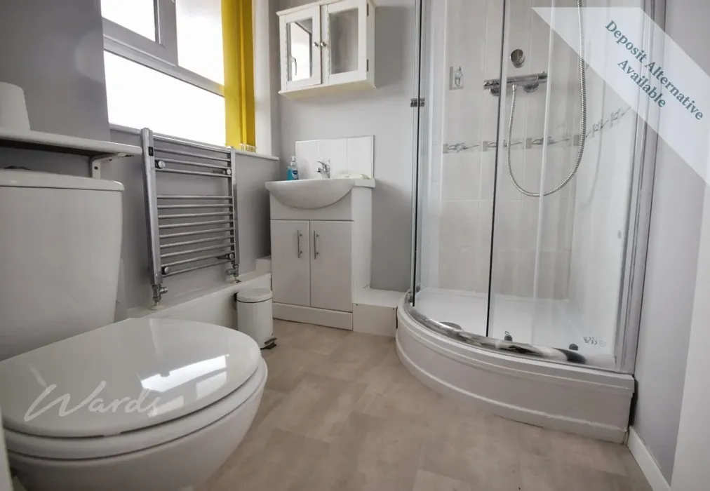harbledown shower... - Goudhurst Road Gillingham ME8 - Wards of Kent