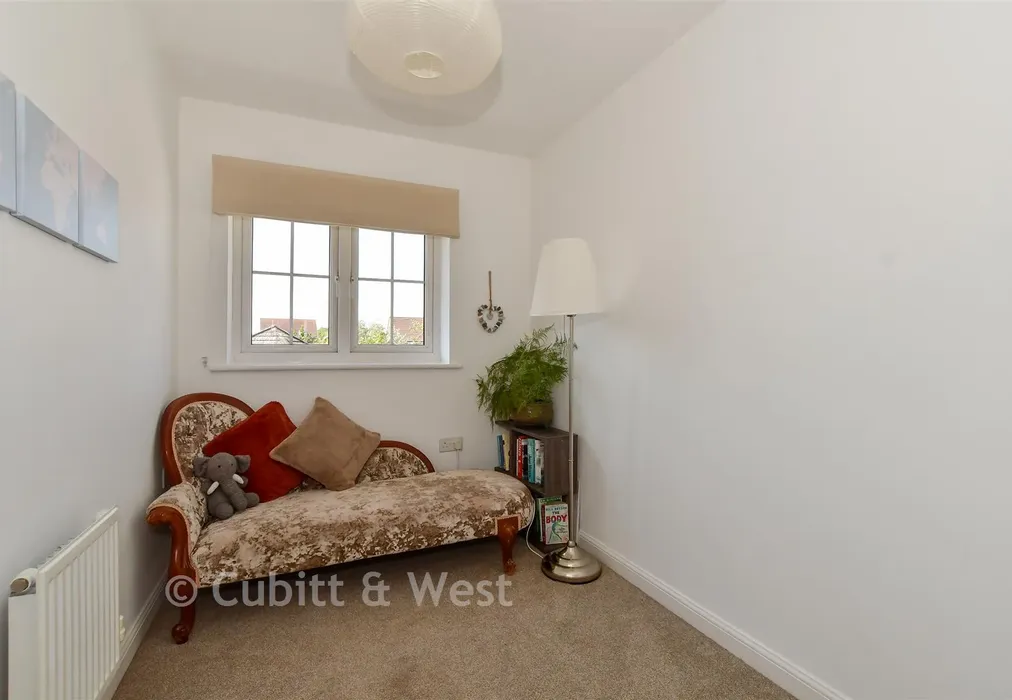 Bedroom 3 - Ockenden Road, Littlehampton, West Sussex - Wards of Kent